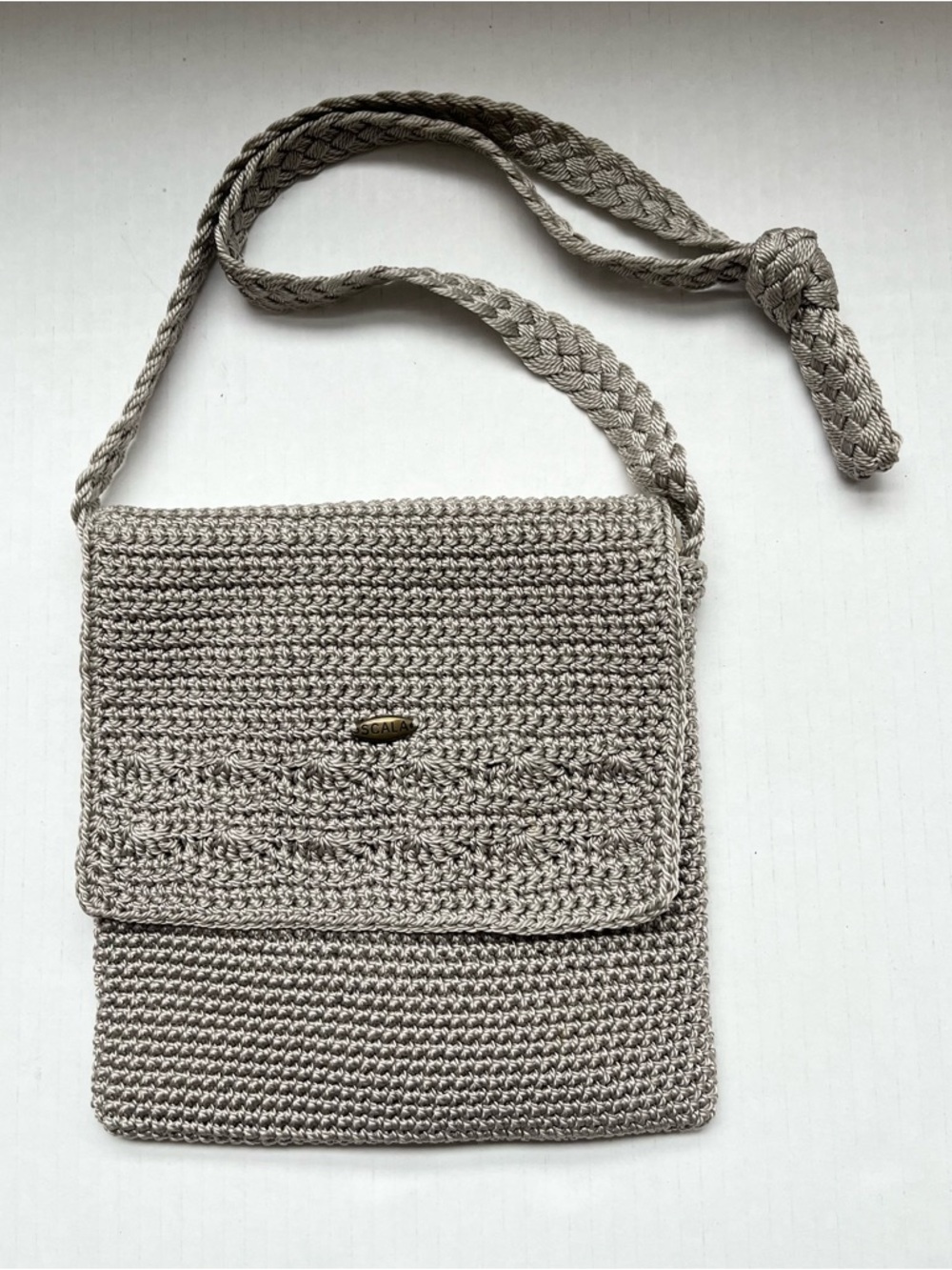 The Scala Collection Light Gray Knit Shoulder/Crossbody Bag. Mini Size.
7.5 x 8